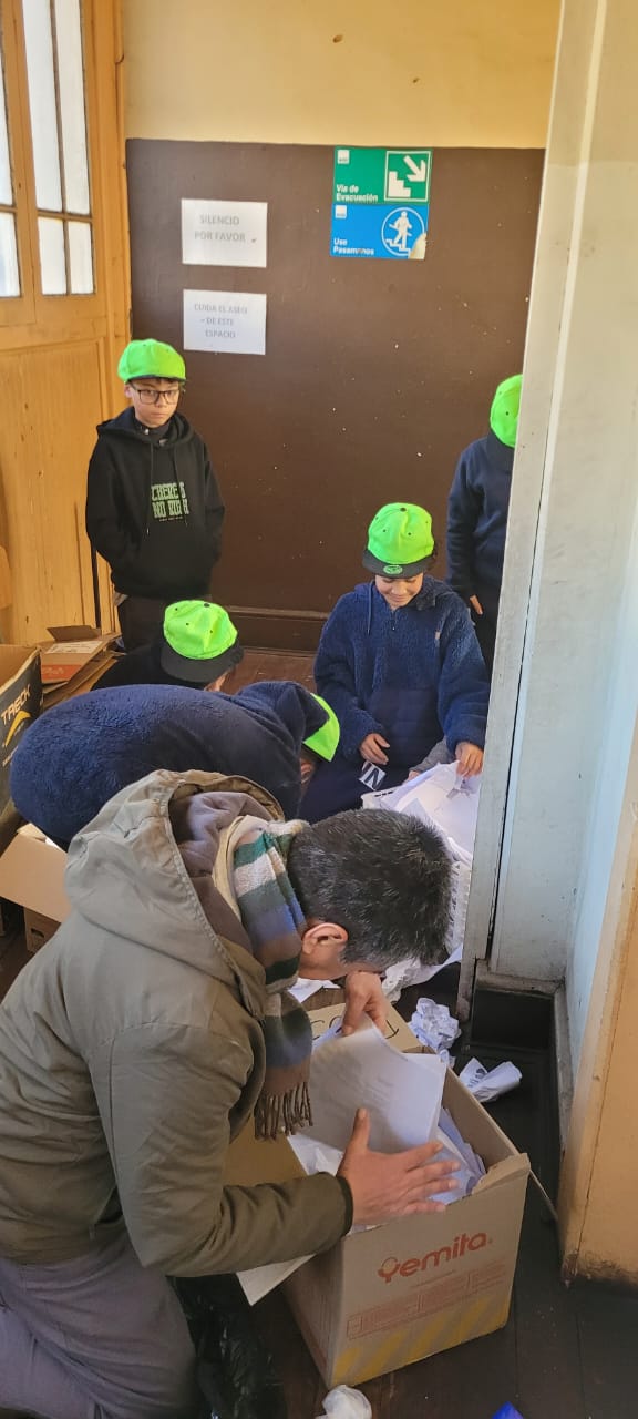 BRIGADA MEDIO AMBIENTAL LAS ABEJITAS